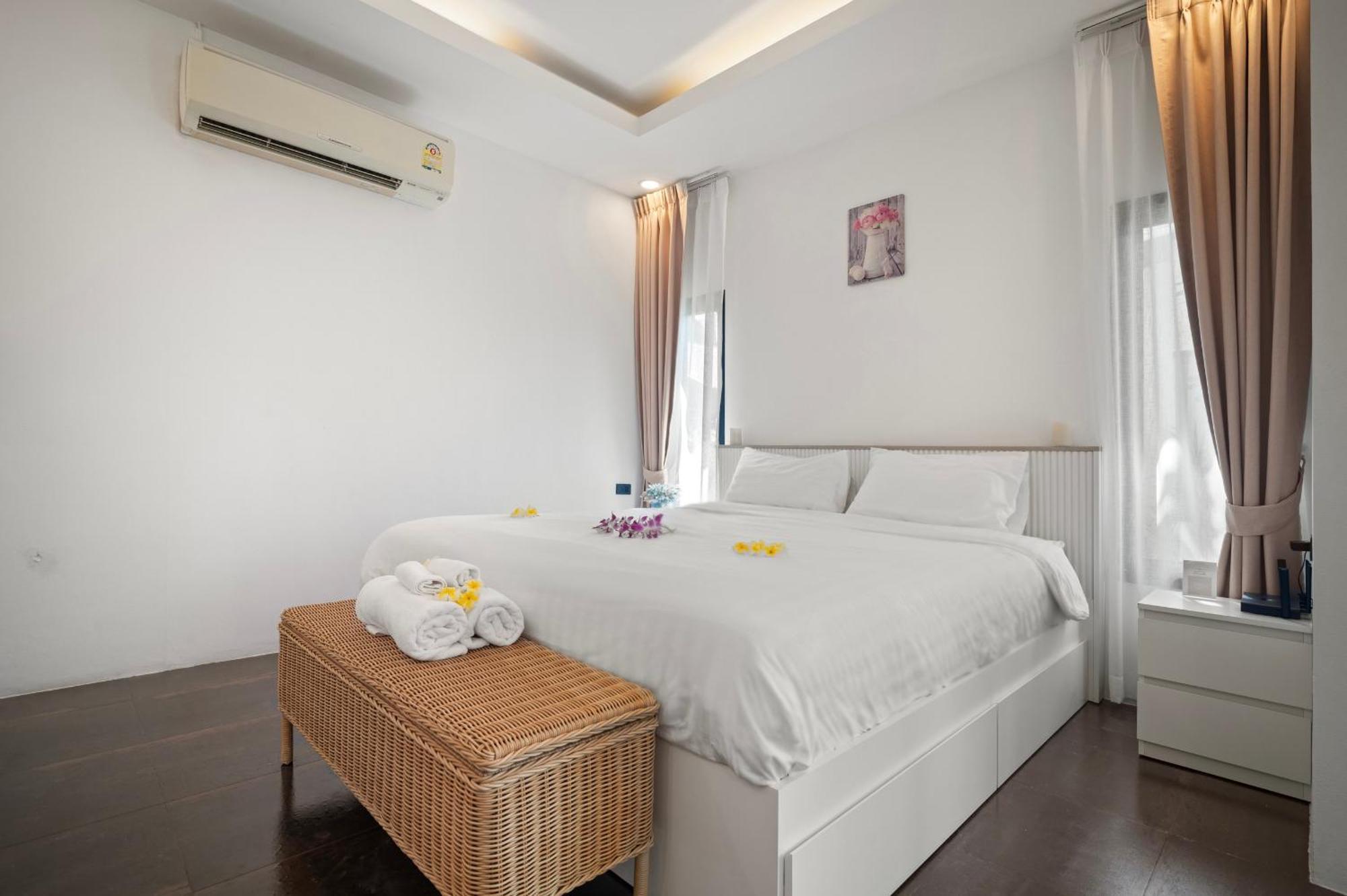 La Casa Bangtao Hotel Phuket